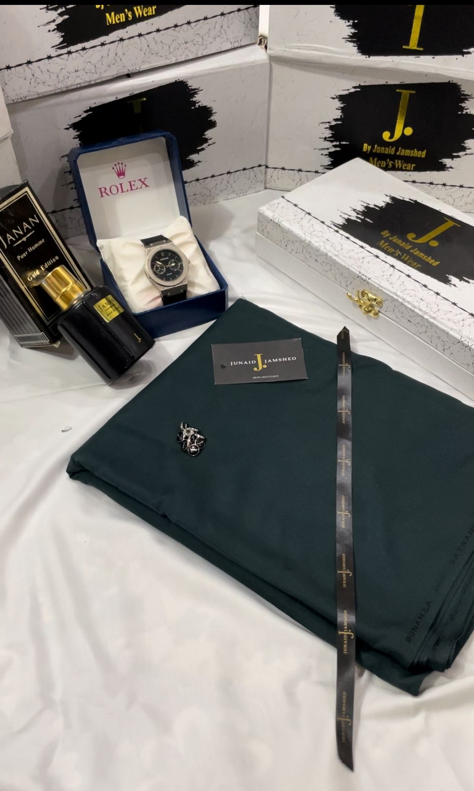 J. DEAL BOX (J.SUIT+PERFUME+PREMIUM RADO WATCH)